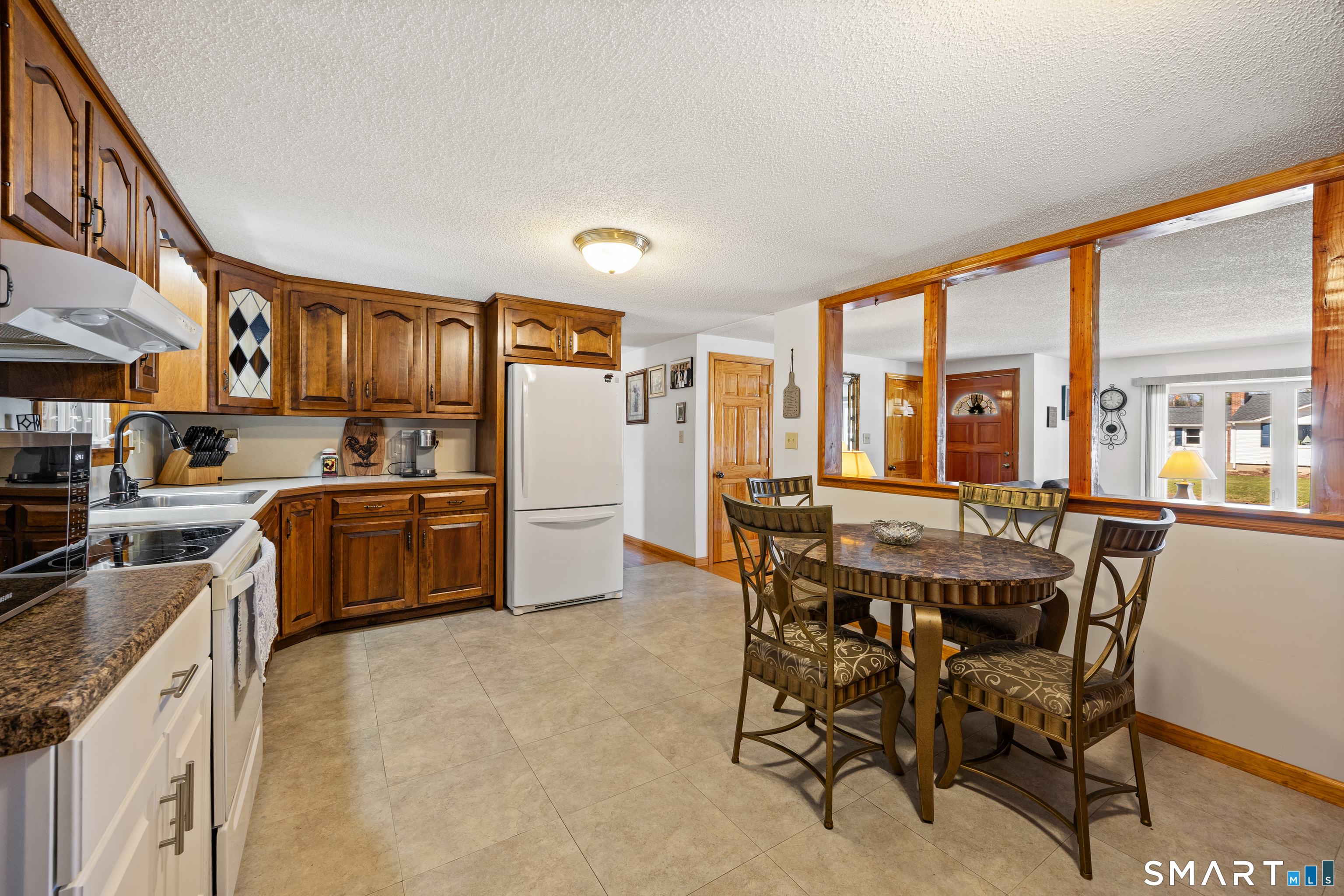 33 Provencher Drive Plainville CT 06062