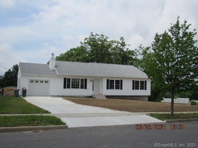 15 Rollingwood Drive Naugatuck CT 06770