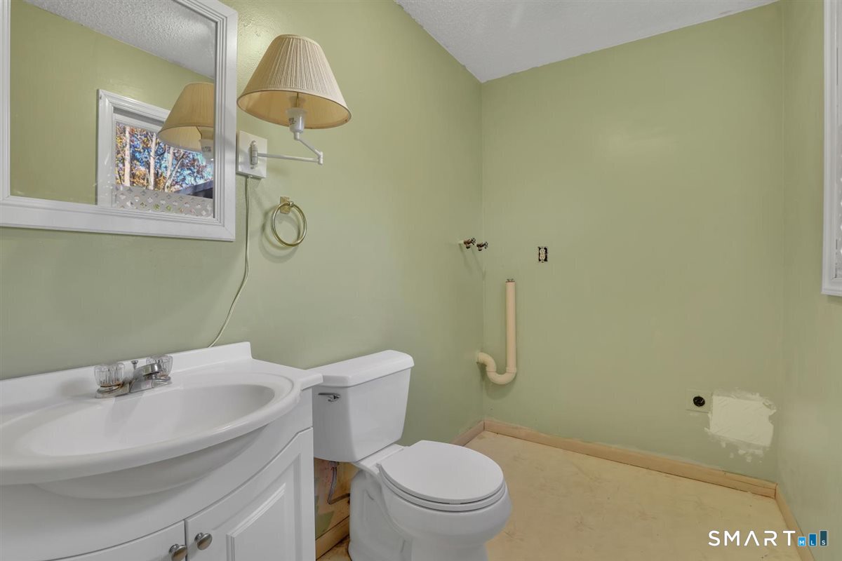 168 Rock Road Burlington CT 06013