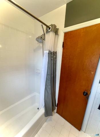 41 Cumpstone Drive Hamden CT 06518