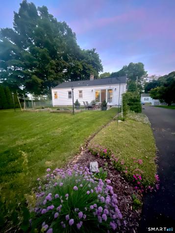 41 Cumpstone Drive Hamden CT 06518