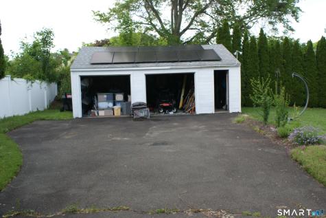 41 Cumpstone Drive Hamden CT 06518