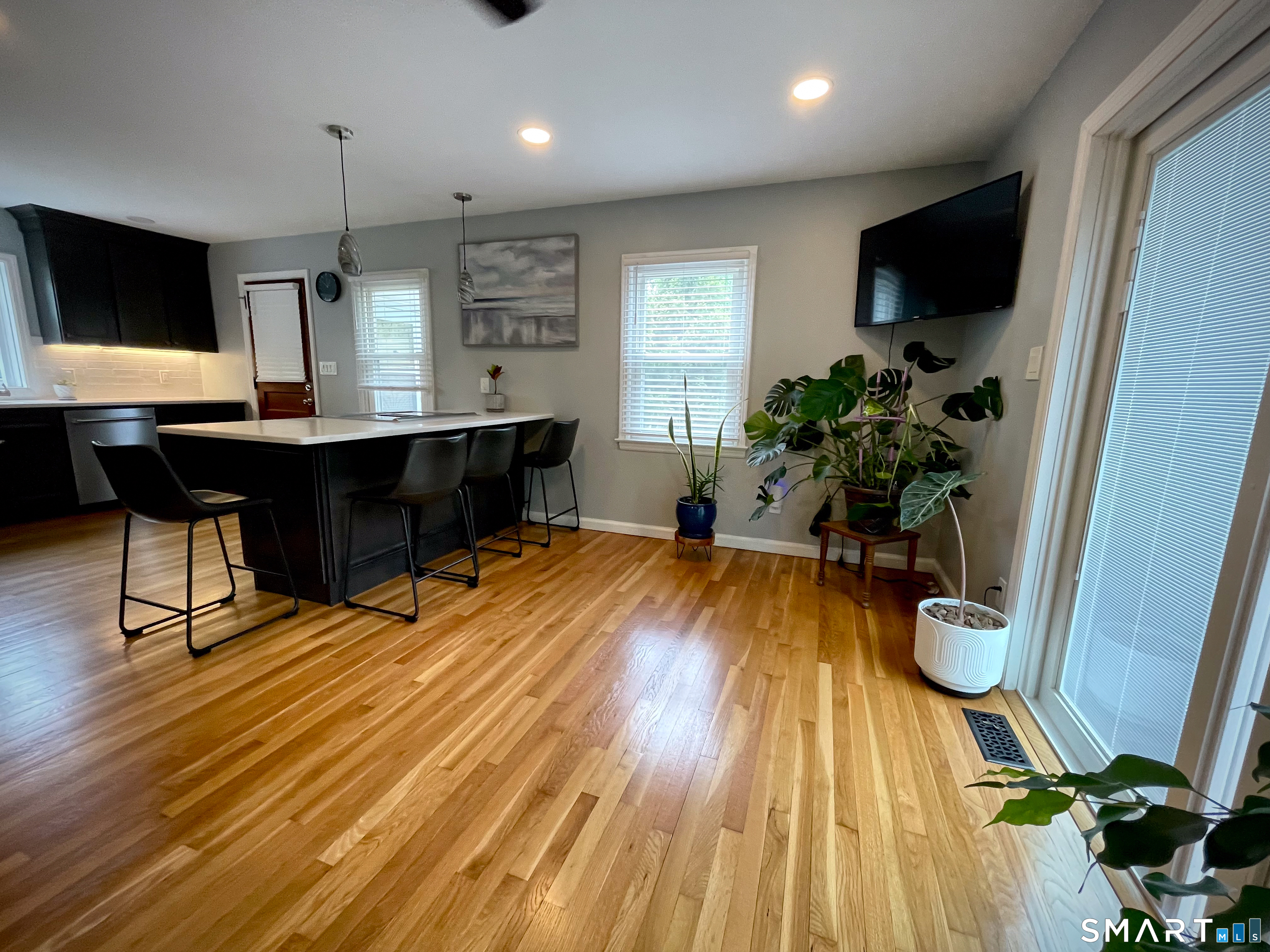 41 Cumpstone Drive Hamden CT 06518