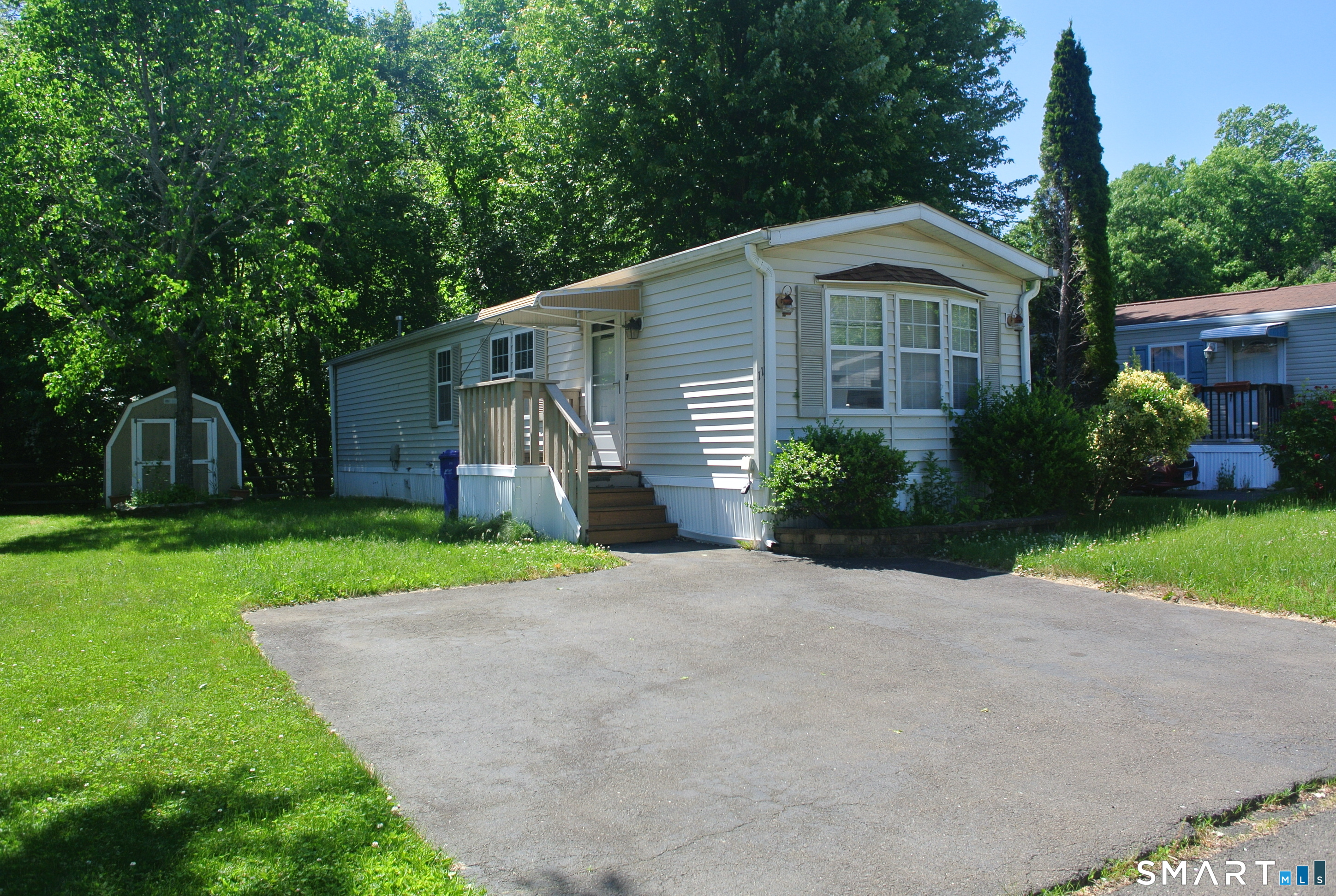 11 Ella Circle Milford CT 06460