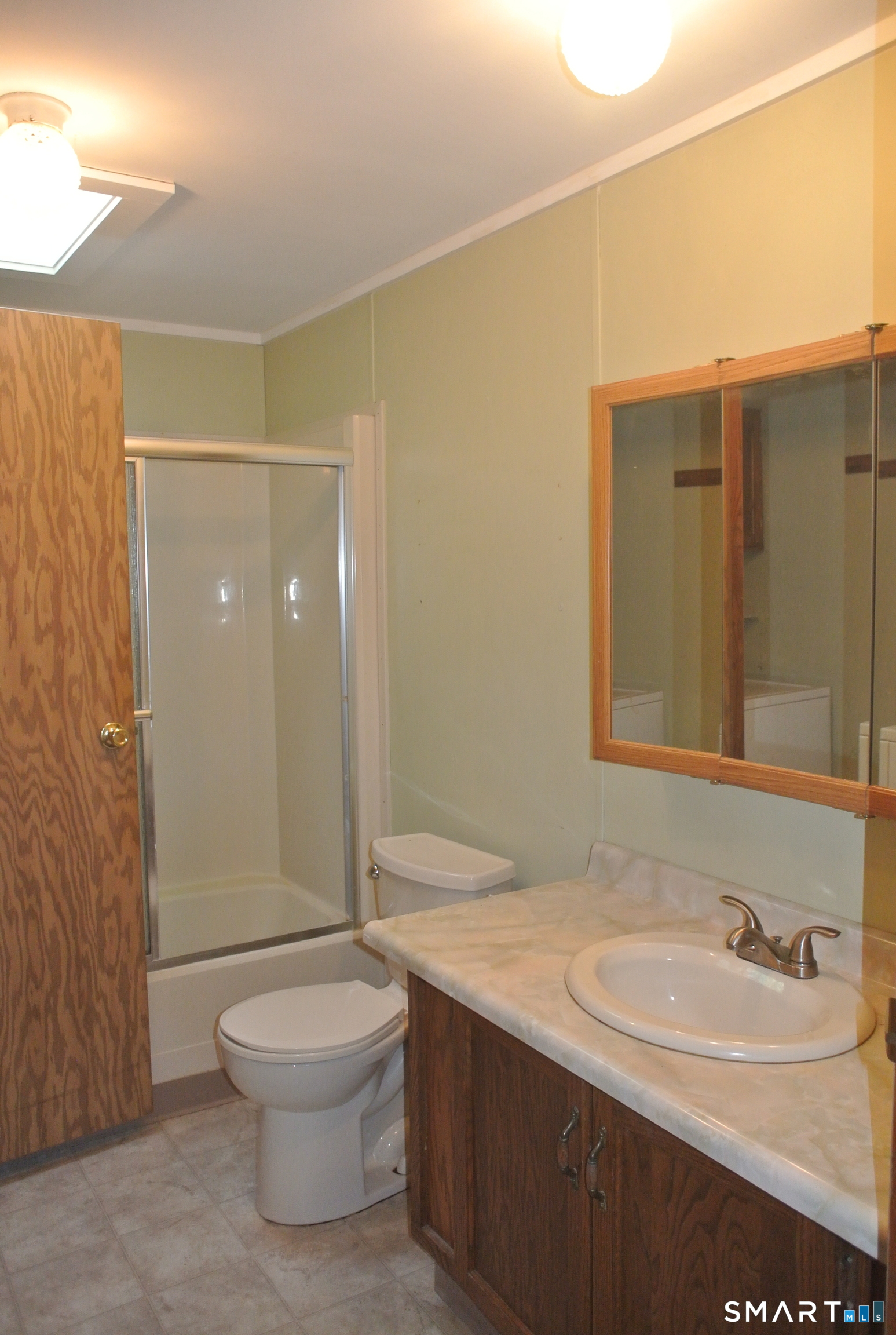 11 Ella Circle Milford CT 06460