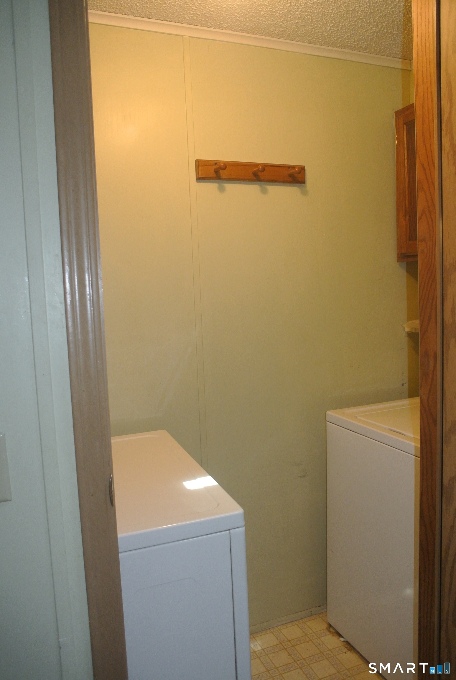 11 Ella Circle Milford CT 06460