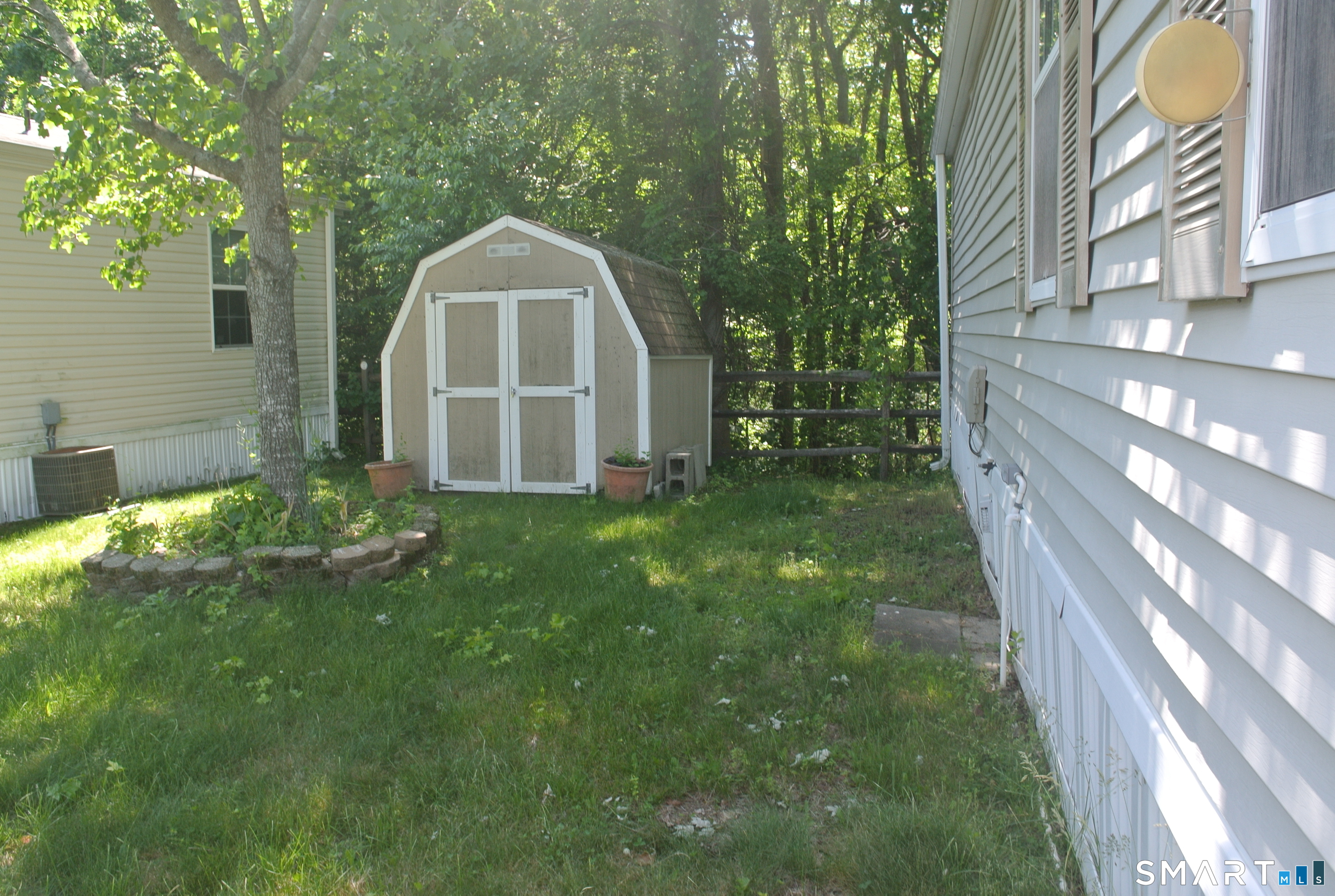 11 Ella Circle Milford CT 06460