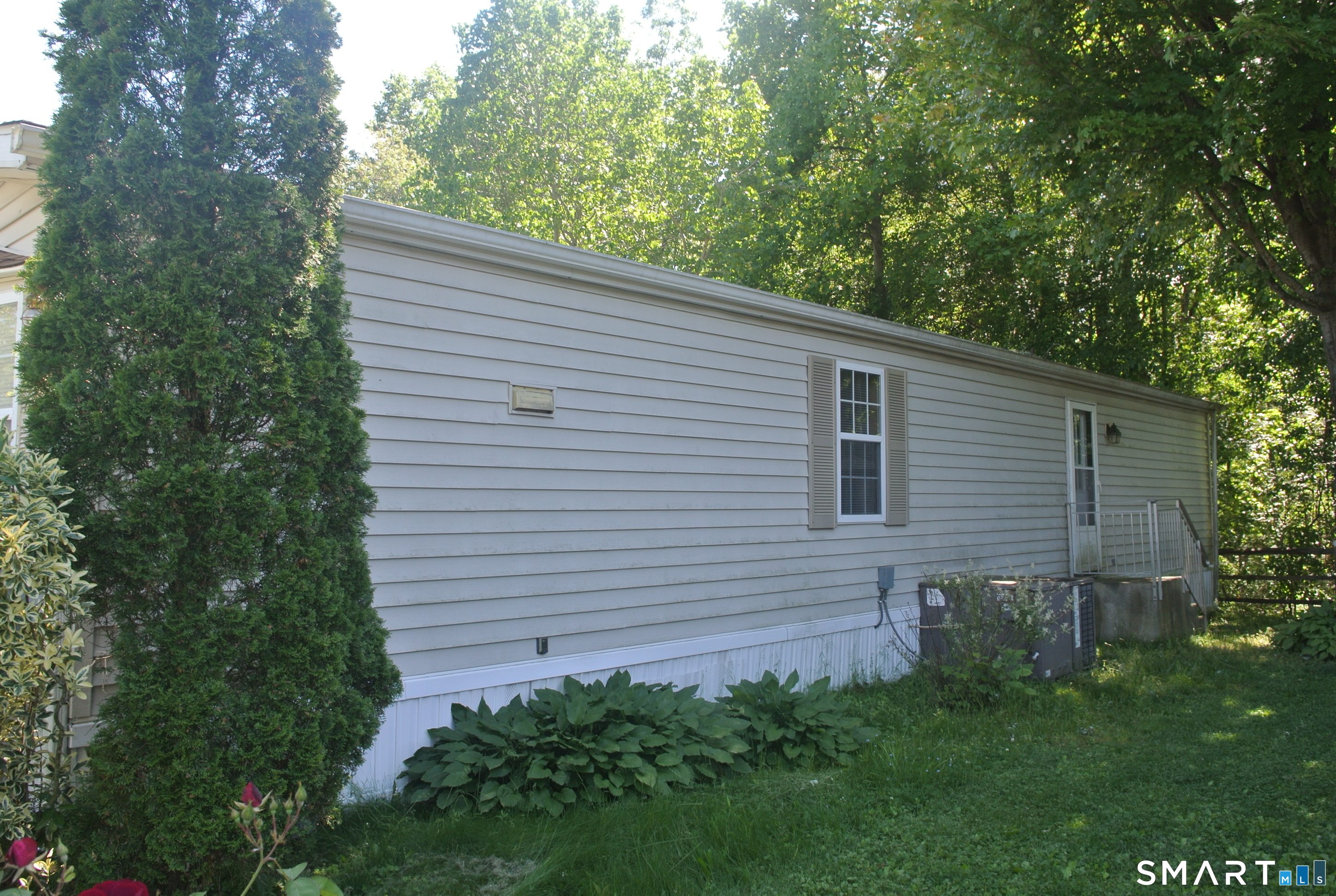 11 Ella Circle Milford CT 06460
