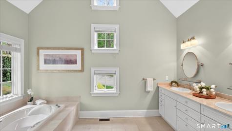 15 Hop Brook Road Simsbury CT 06070