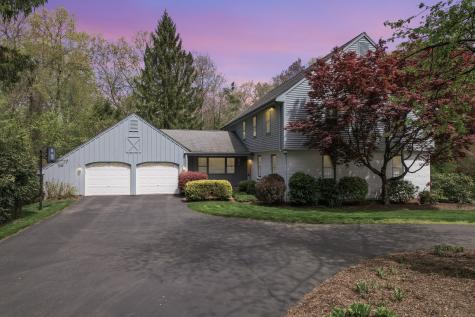 32 Woodmont Road Avon CT 06001
