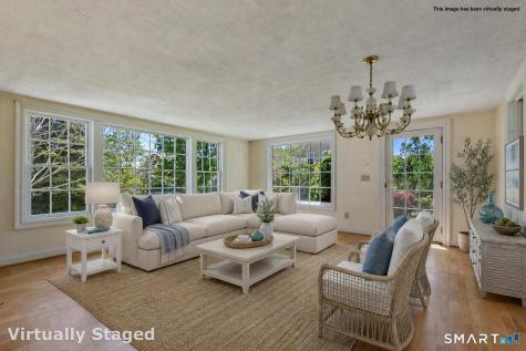 11 Sunrise Avenue East Lyme CT 06357