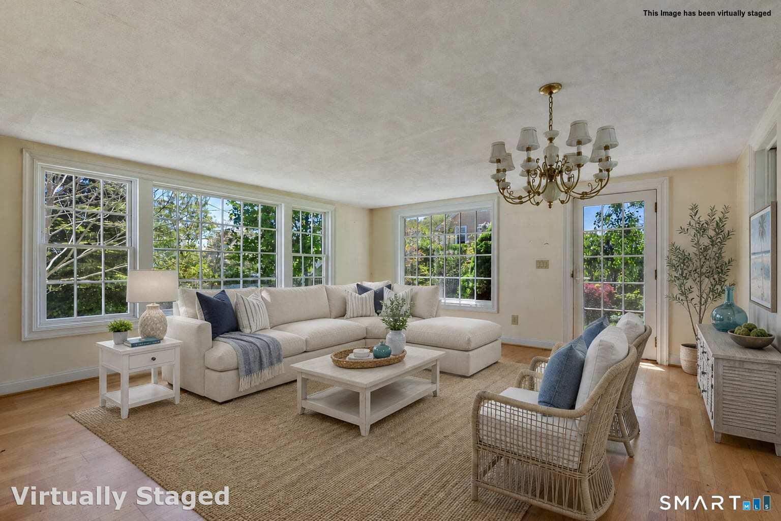 11 Sunrise Avenue East Lyme CT 06357