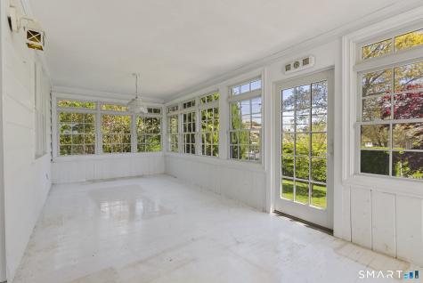 11 Sunrise Avenue East Lyme CT 06357