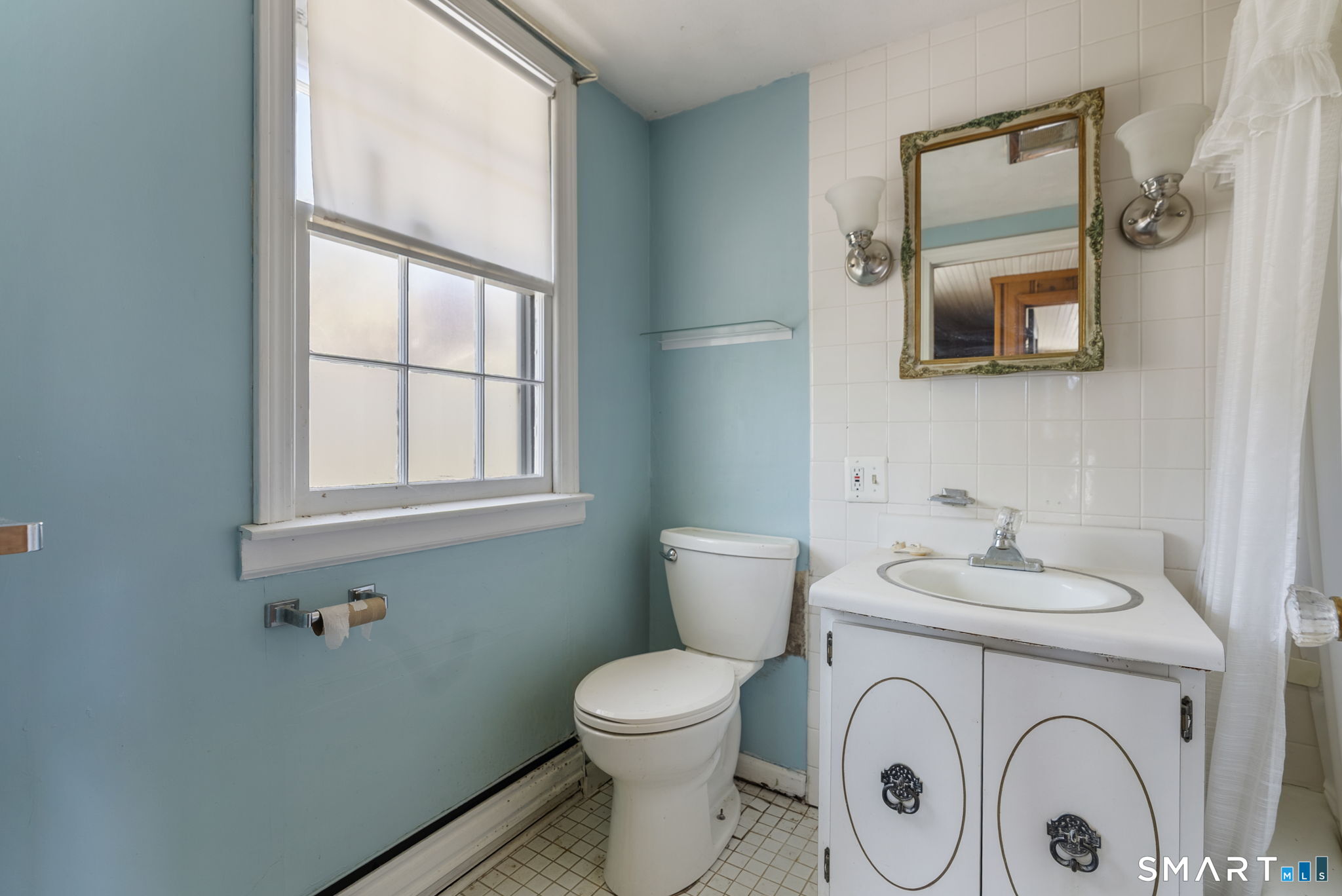 11 Sunrise Avenue East Lyme CT 06357