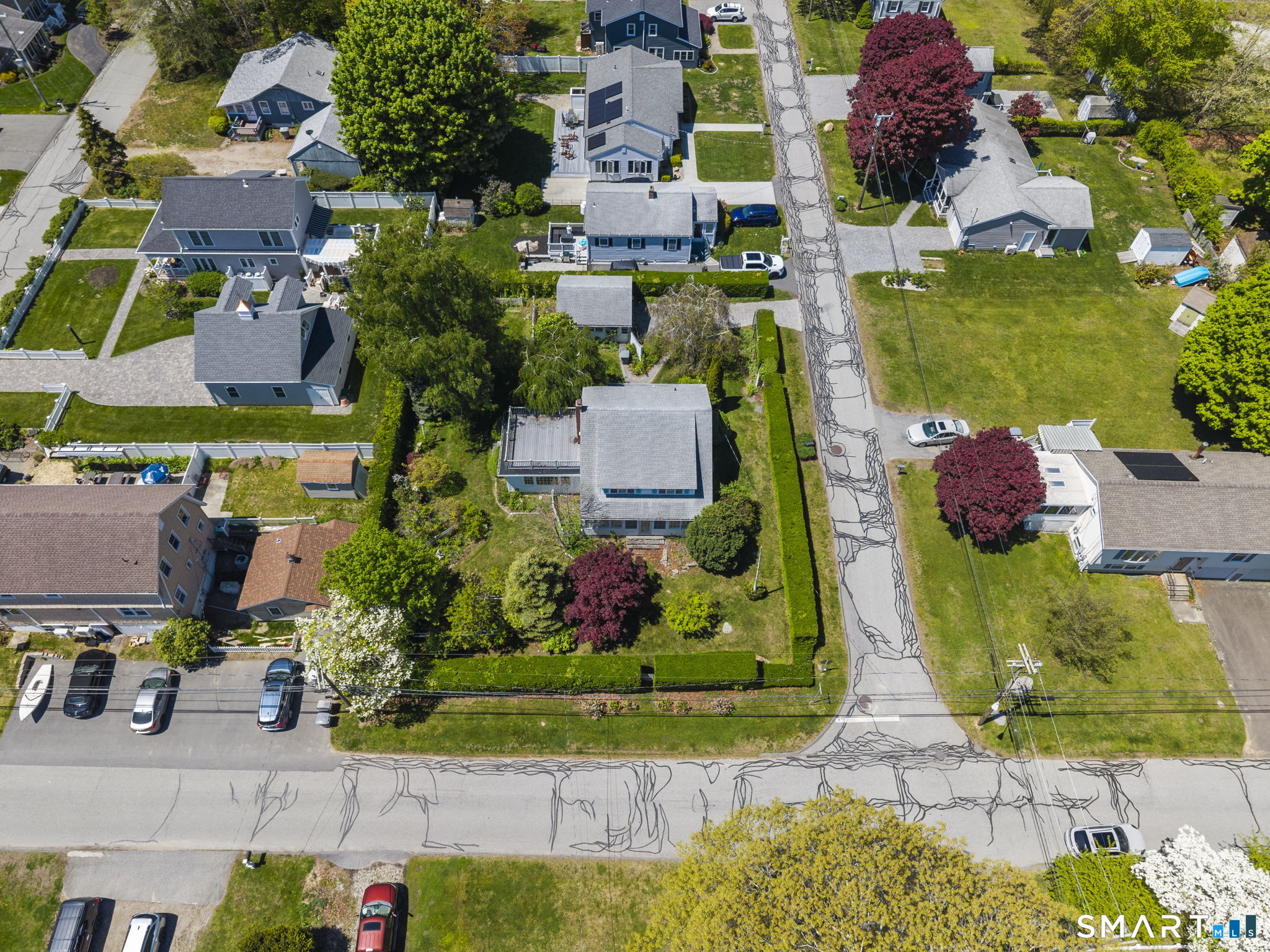 11 Sunrise Avenue East Lyme CT 06357