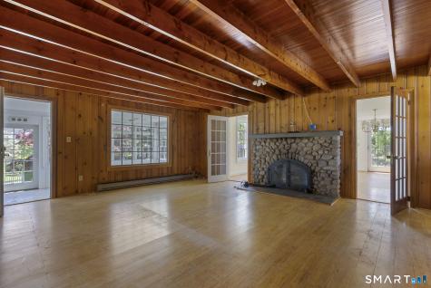 11 Sunrise Avenue East Lyme CT 06357
