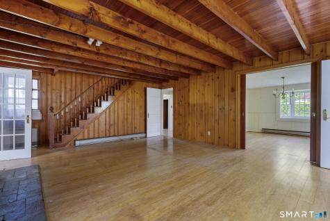11 Sunrise Avenue East Lyme CT 06357