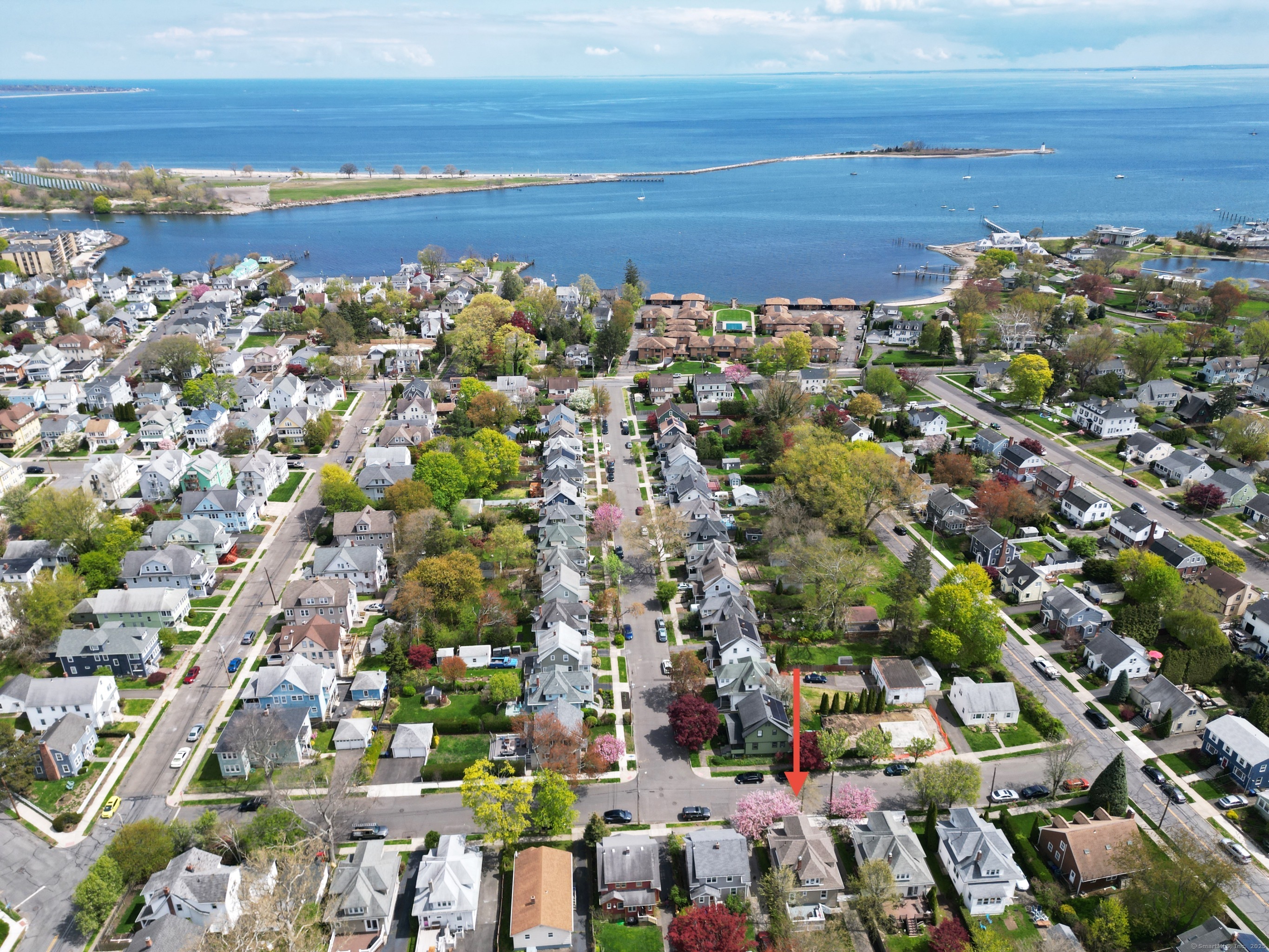 23 Harborview Place Bridgeport CT 06605