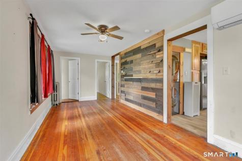 574 East Road Bristol CT 06010
