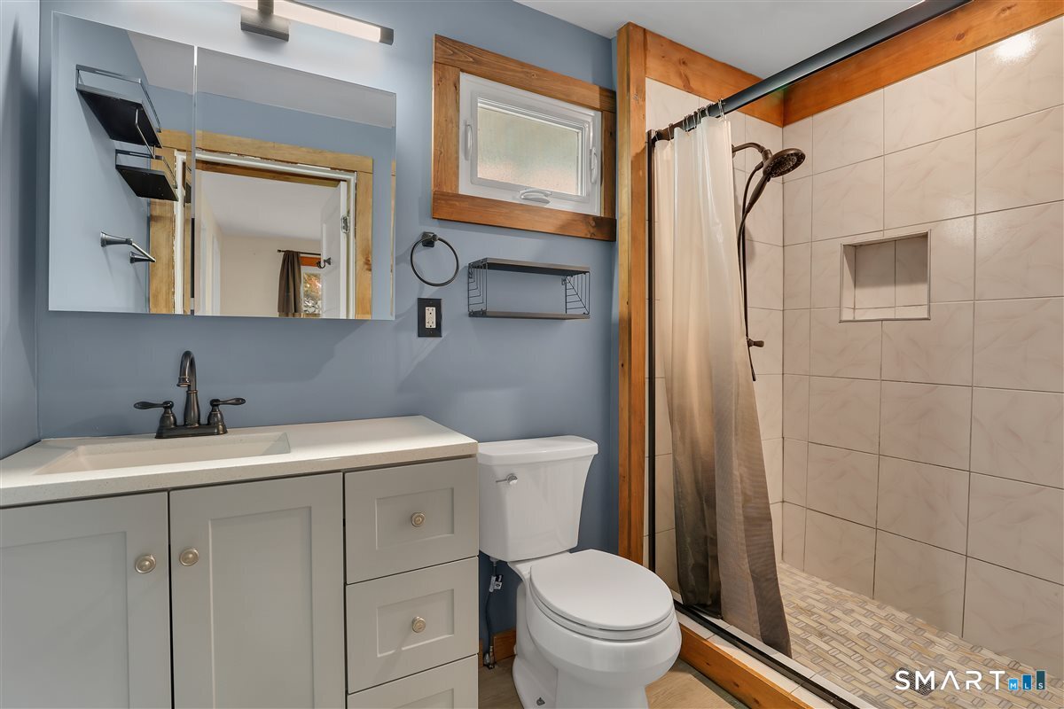 574 East Road Bristol CT 06010