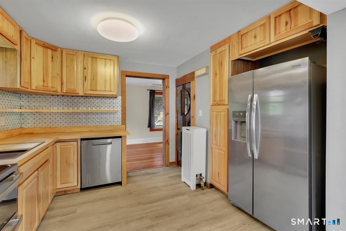 574 East Road Bristol CT 06010