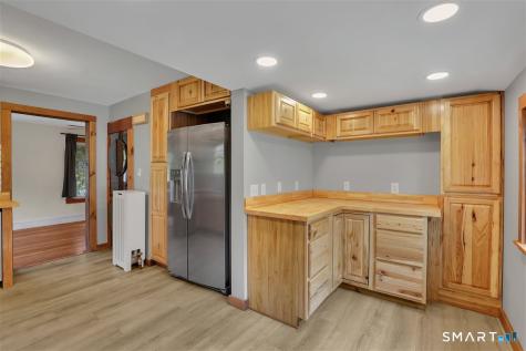 574 East Road Bristol CT 06010