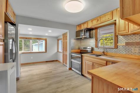 574 East Road Bristol CT 06010