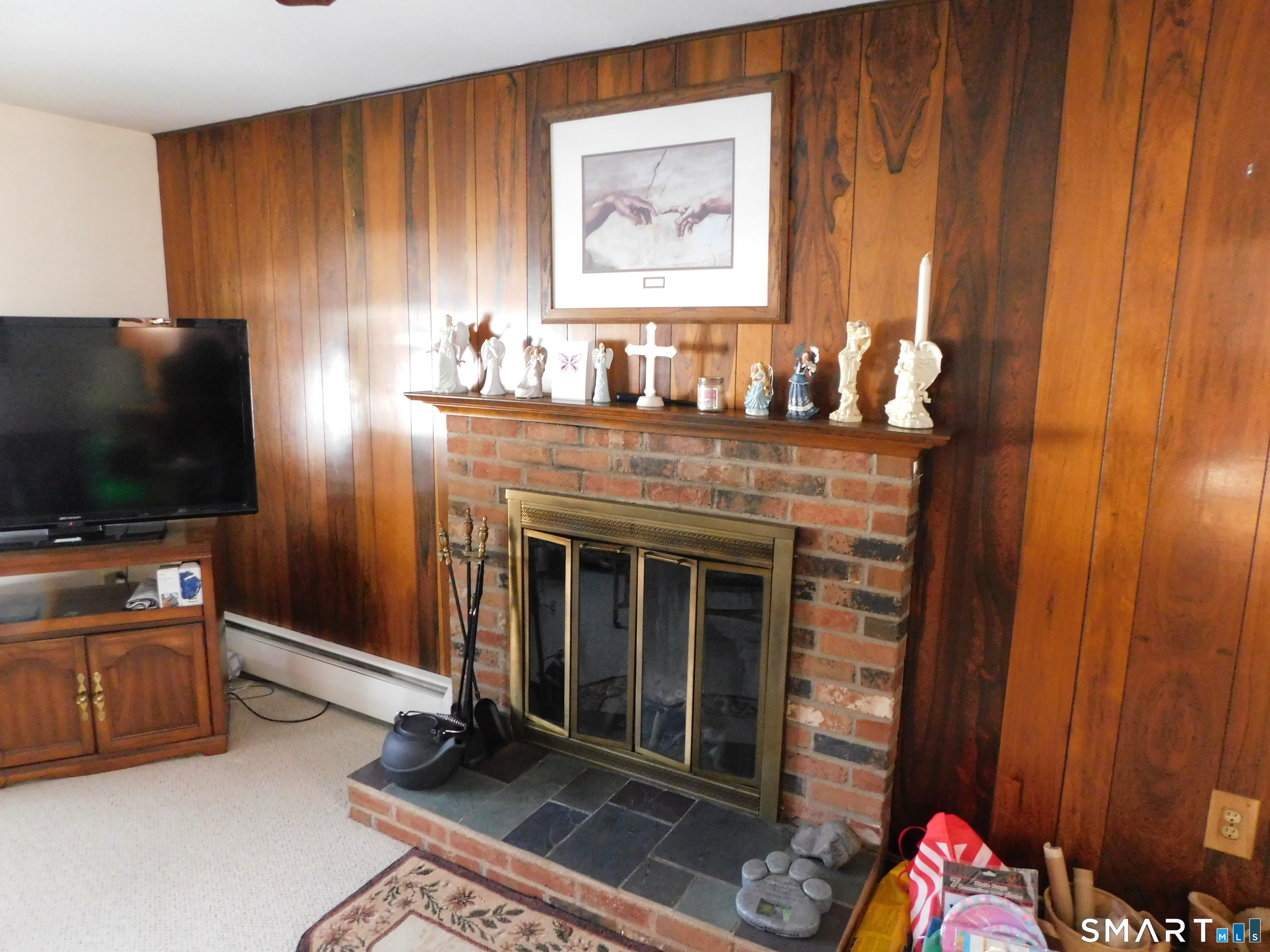 105 Trent Drive Windsor CT 06095