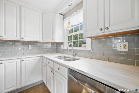 14 Gordon Avenue Enfield CT 06082