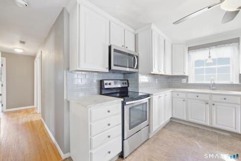 14 Gordon Avenue Enfield CT 06082