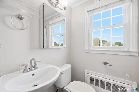 14 Gordon Avenue Enfield CT 06082