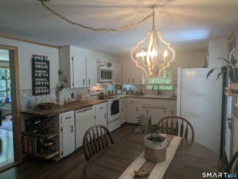 97 Kapitulik Road Thompson CT 06255