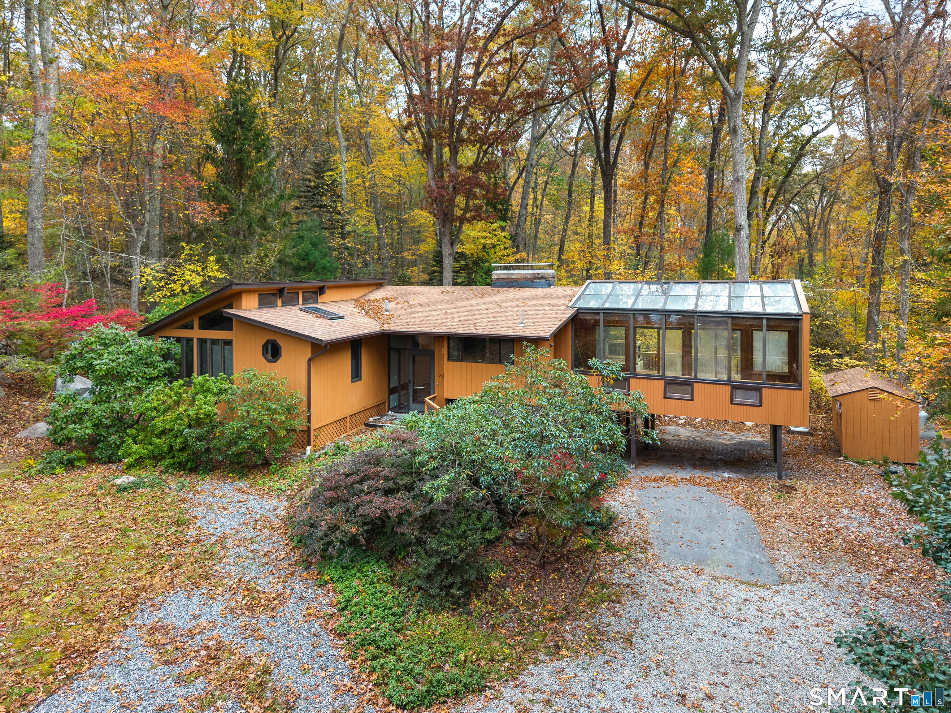 16 Longview Avenue Waterford CT 06385