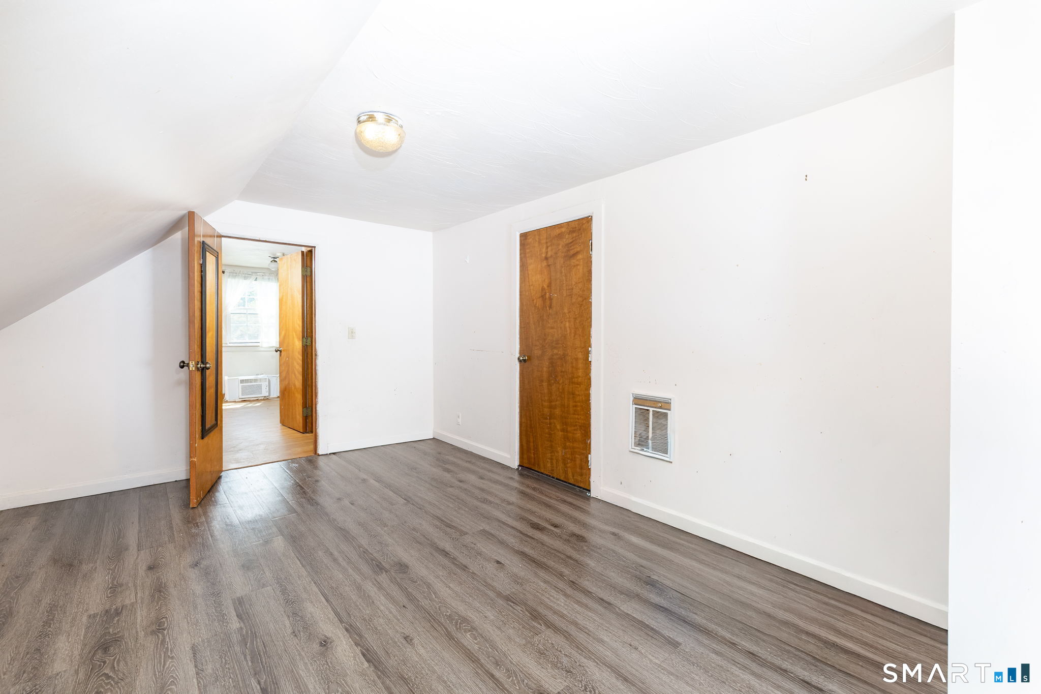 48 Whitney Street East Hartford CT 06118