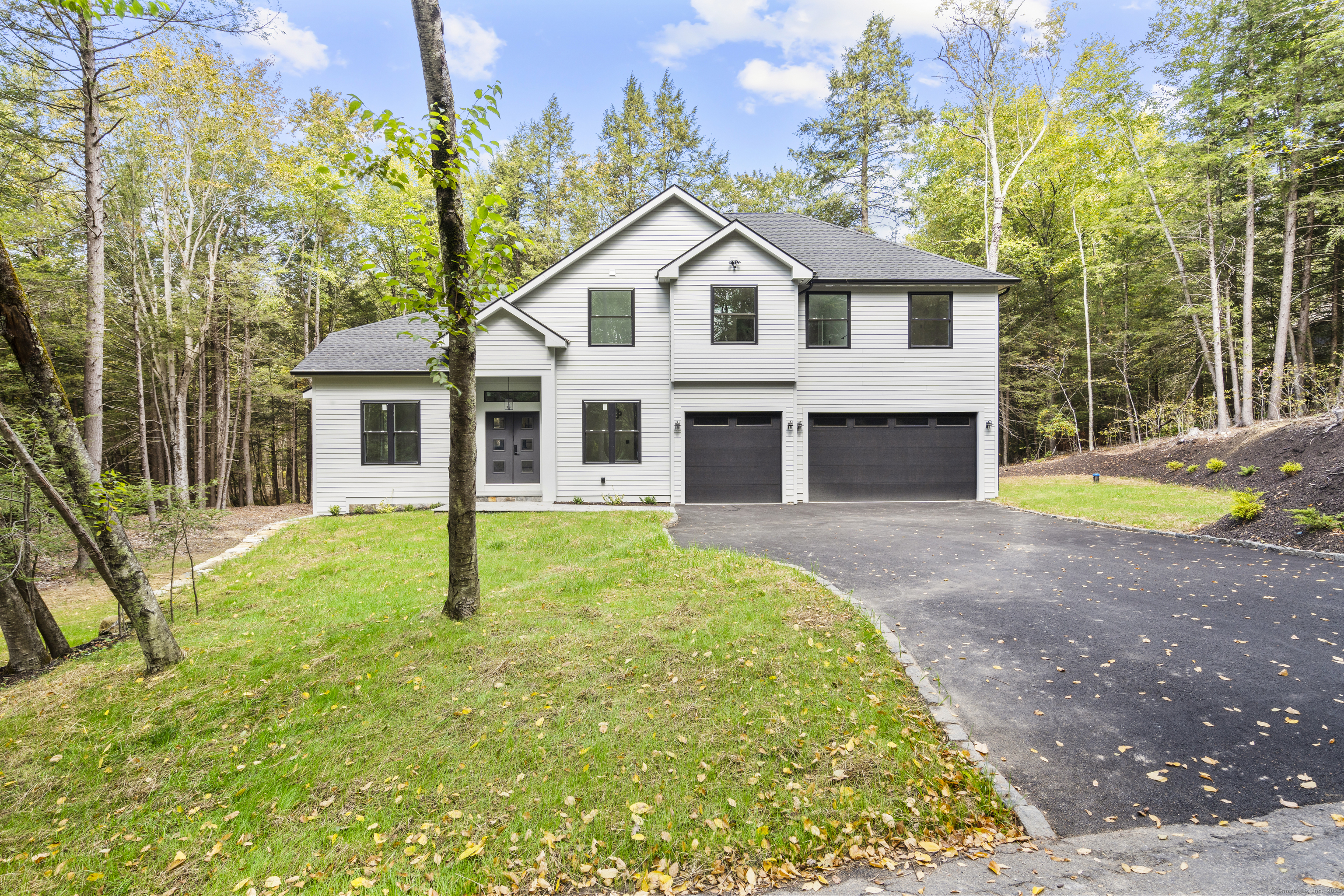 Goshen CT, 68 Paxton Court