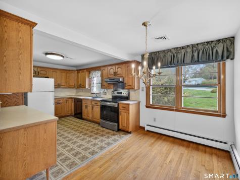 170 Pamela Avenue Groton CT 06340