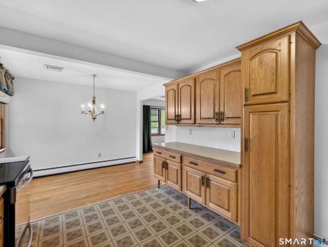 170 Pamela Avenue Groton CT 06340