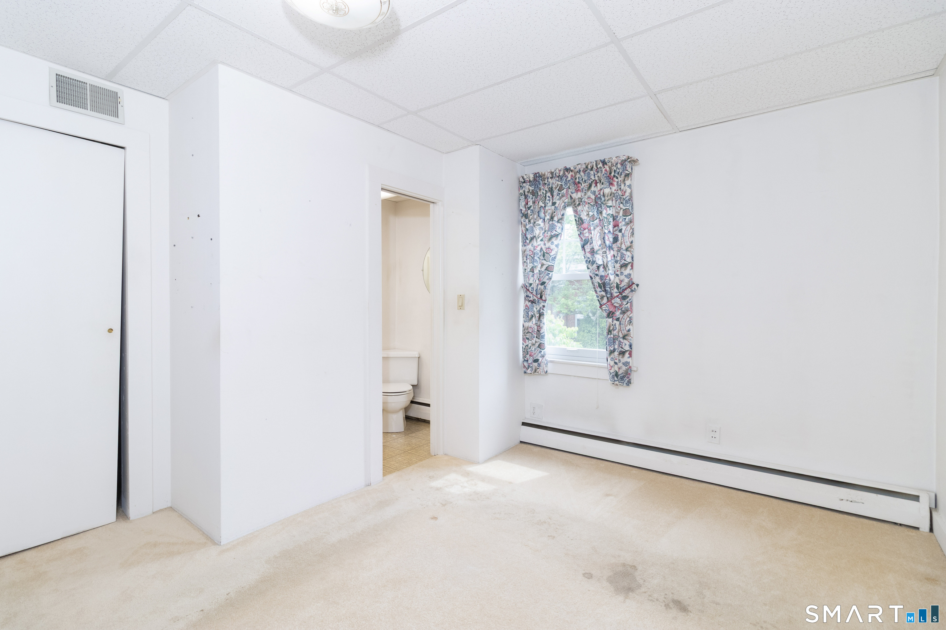 208 Boston Street Guilford CT 06437