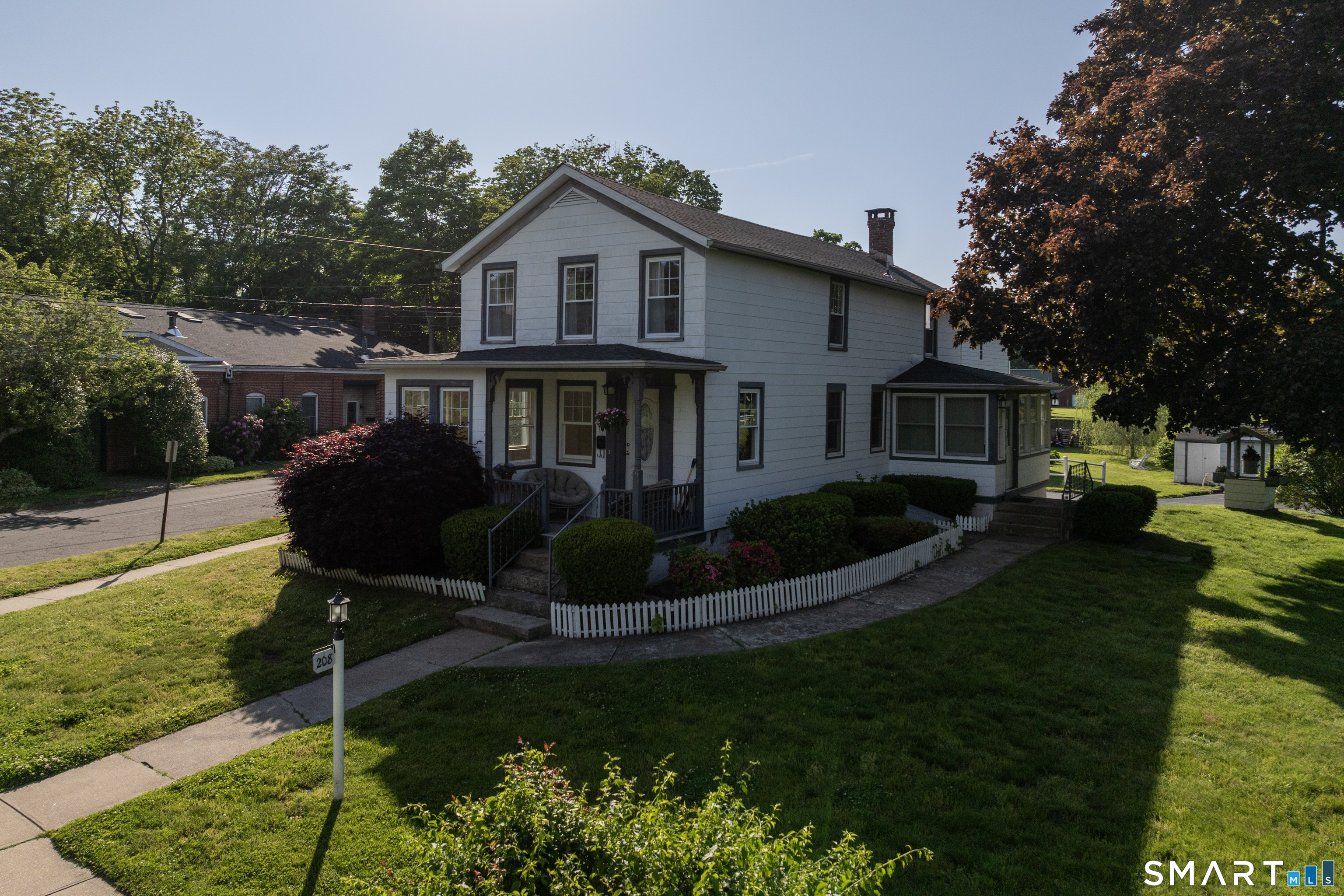 208 Boston Street Guilford CT 06437