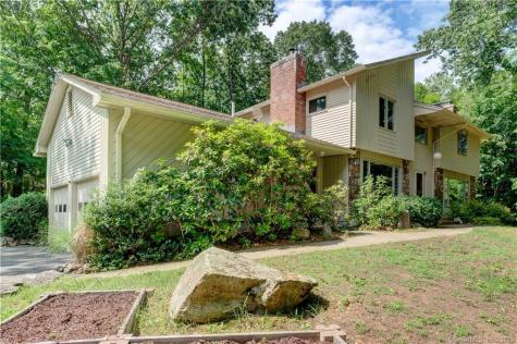 72 Charles Lane Mansfield CT 06268
