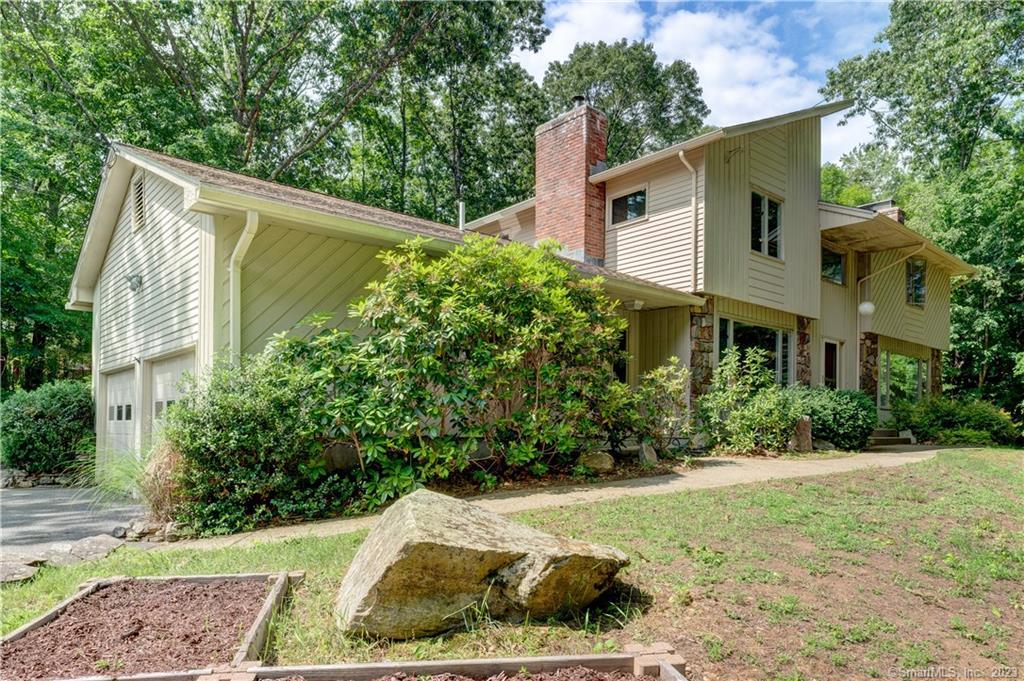 72 Charles Lane Mansfield CT 06268