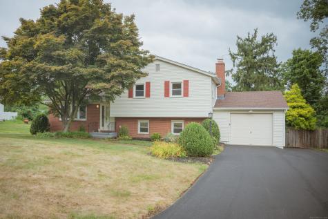 12 Heritage Hill Road Branford CT 06405