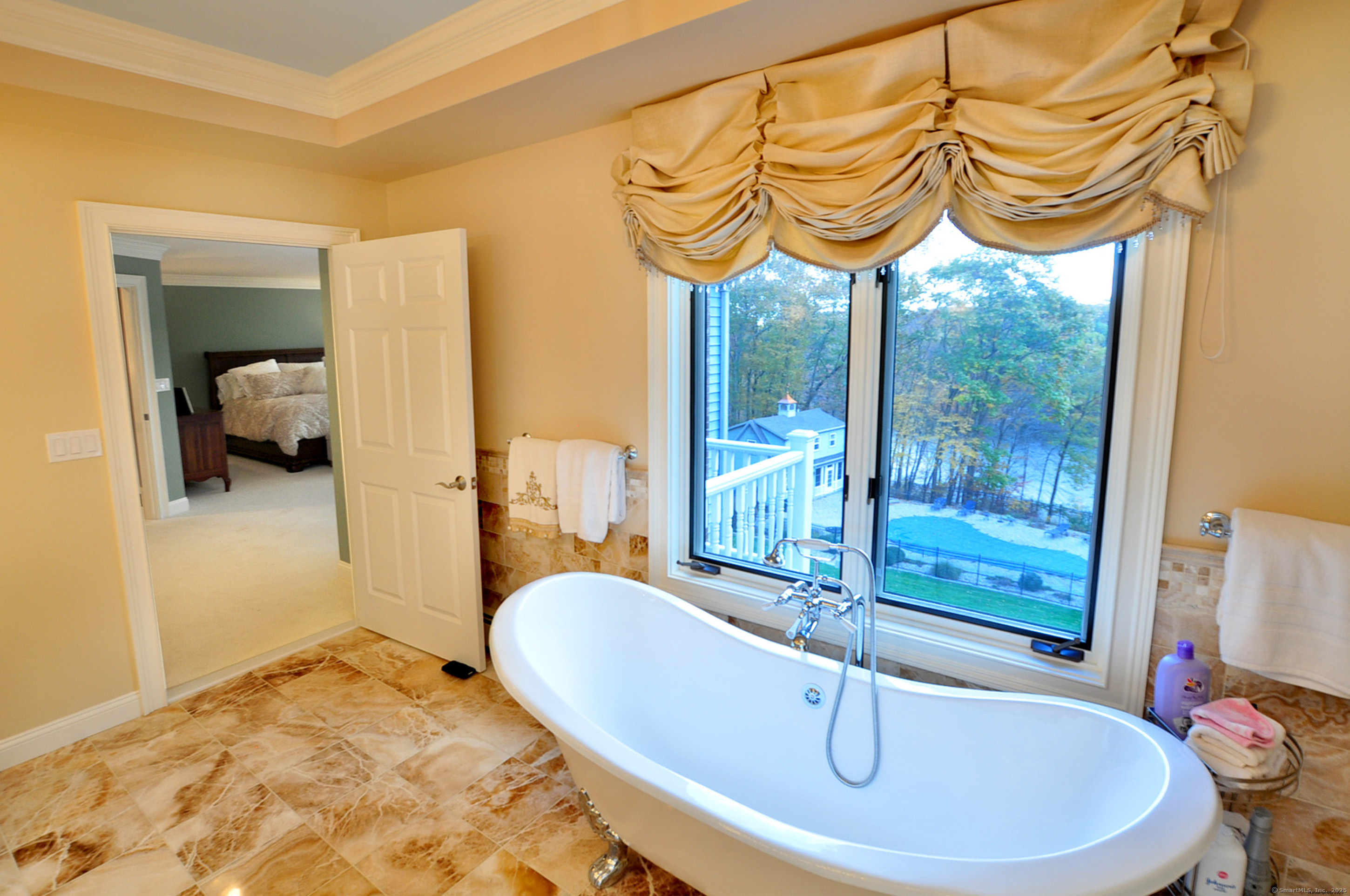 45 Lookout Landing Bolton CT 06043