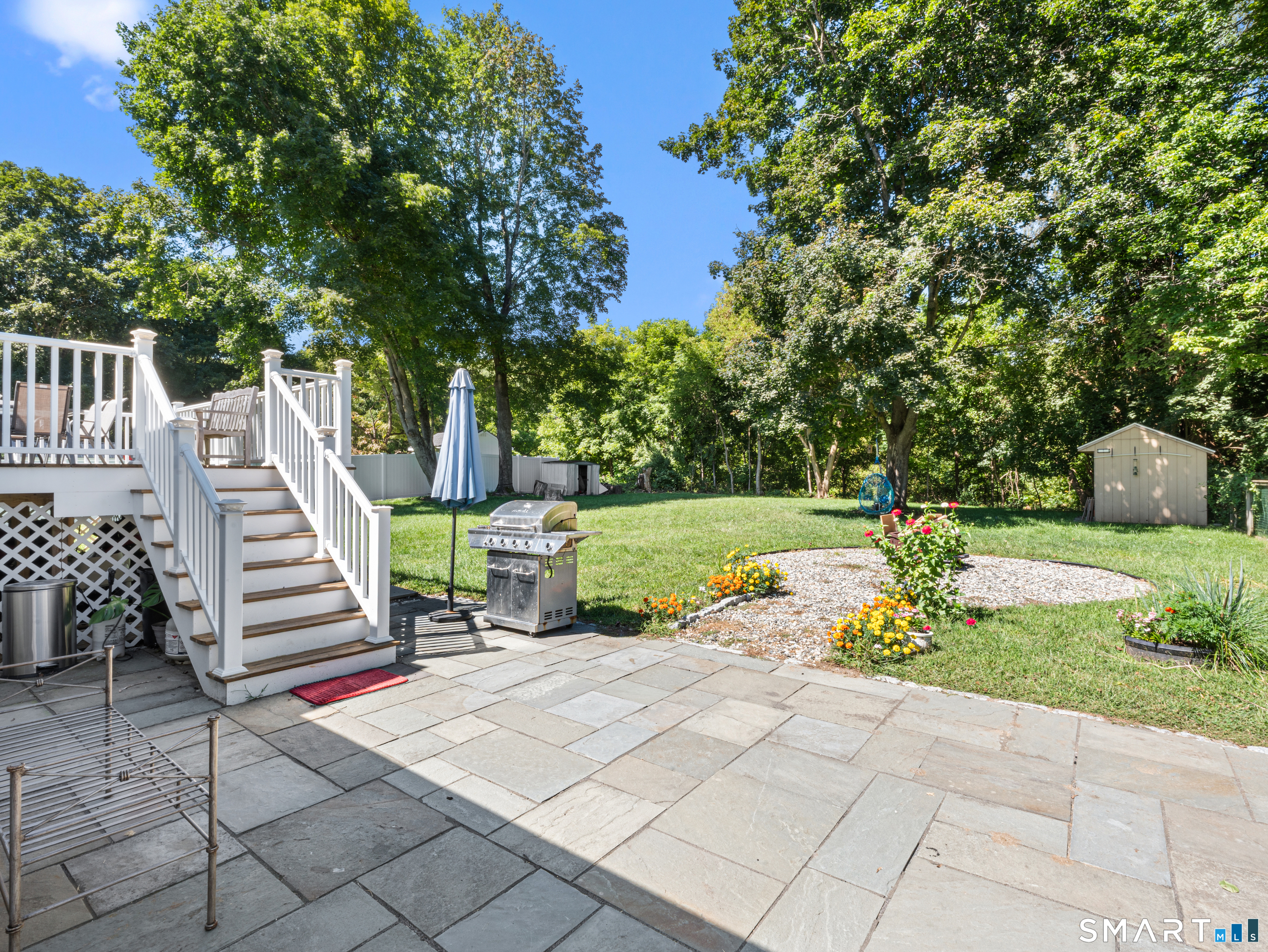 22 Caldwell Drive New Milford CT 06776