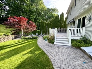 81 Folly Brook Lane Manchester CT 06040