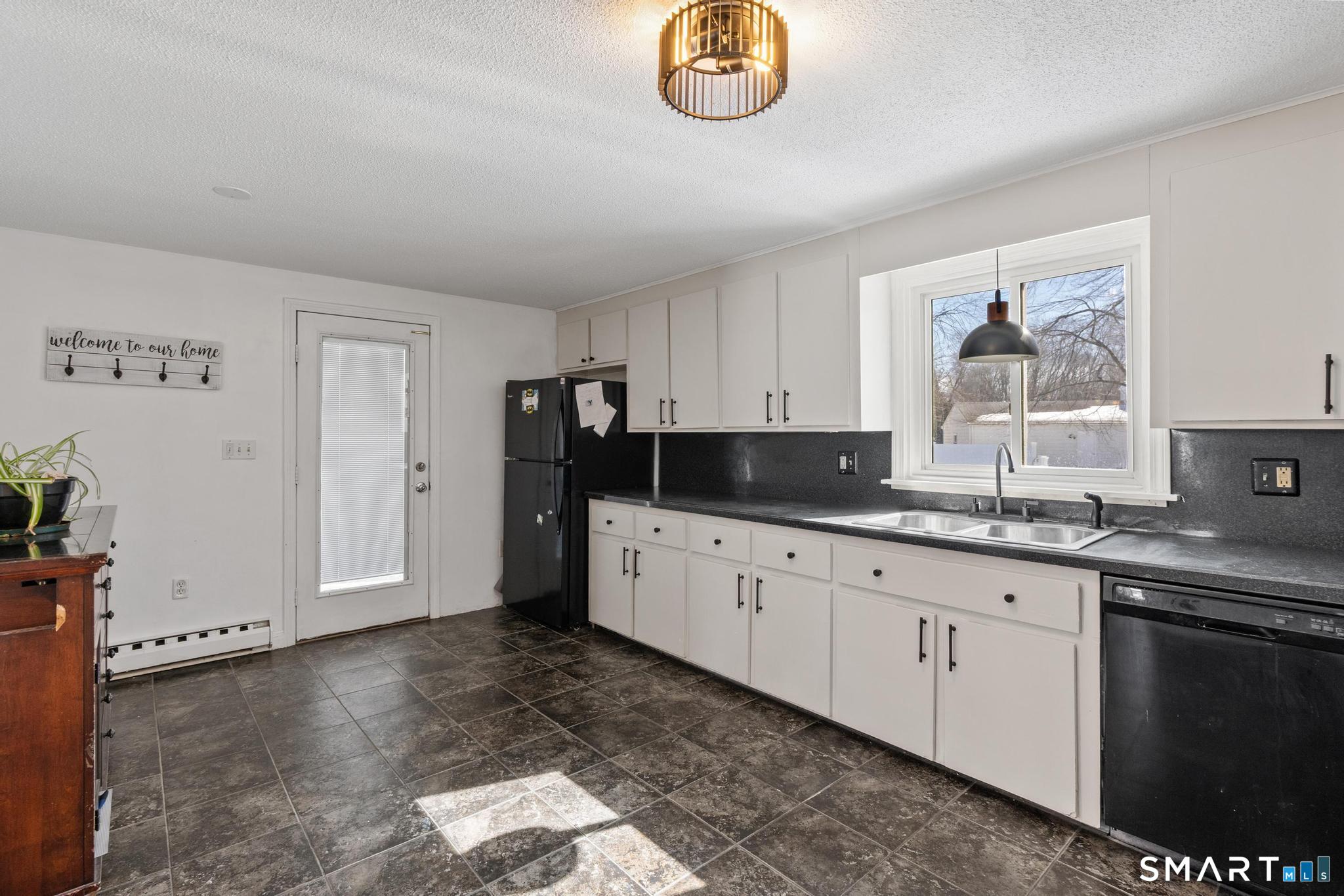 29 Silver Lane Enfield CT 06082