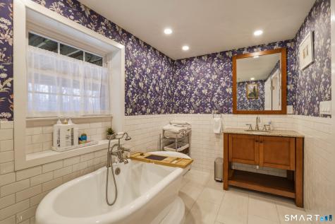 51 Sugar Loaf Road Guilford CT 06437