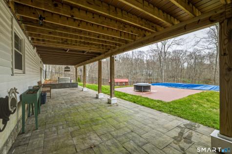 51 Sugar Loaf Road Guilford CT 06437