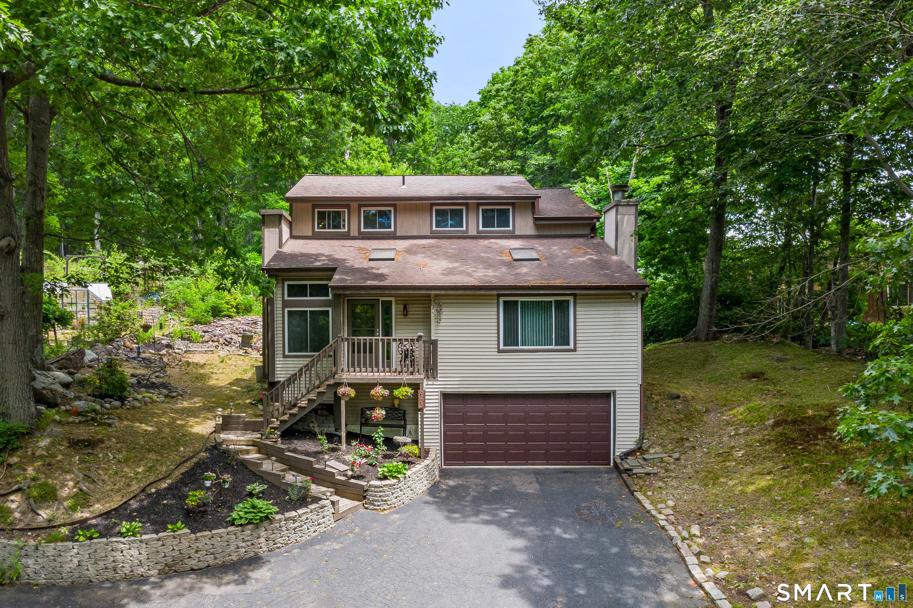 953 Rubber Avenue Naugatuck CT 06770