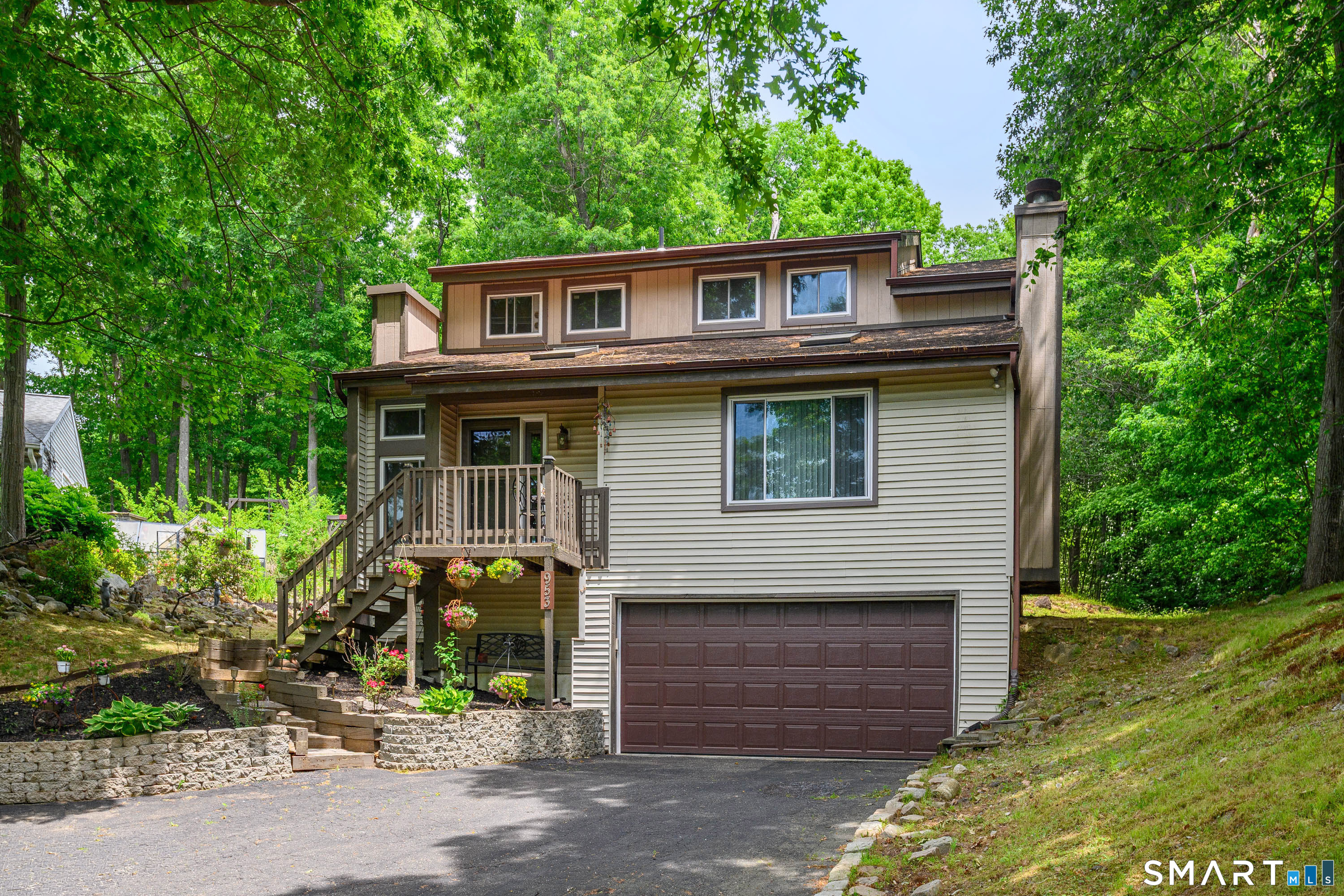 953 Rubber Avenue Naugatuck CT 06770
